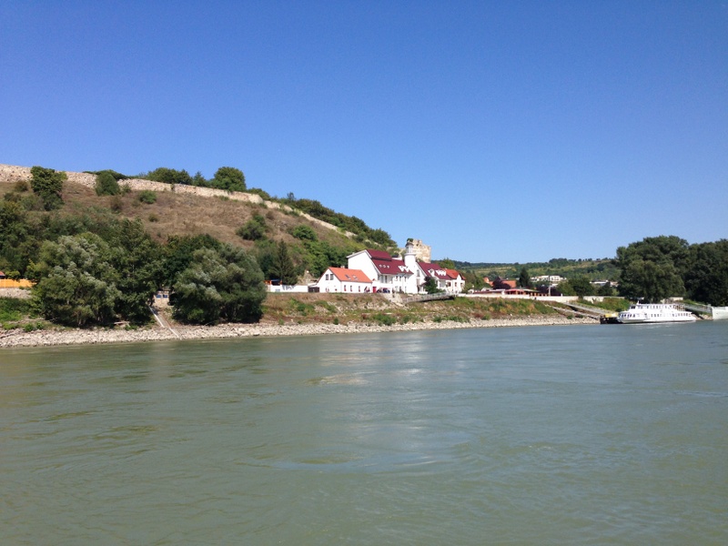 nach Bratislava auf der Donau