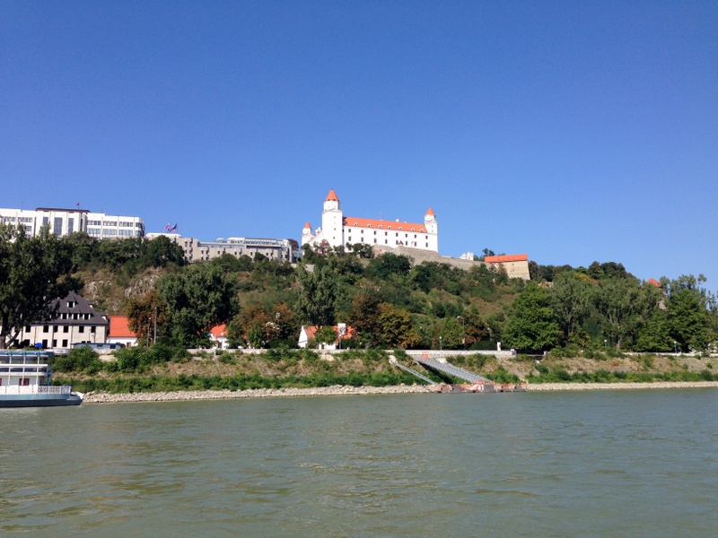 Auf der Donau nach Bratislava
